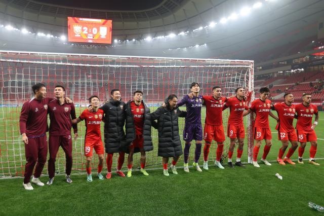 拒絕外戰(zhàn)外行！海港再會橫濱：拿出踢中超的自信！