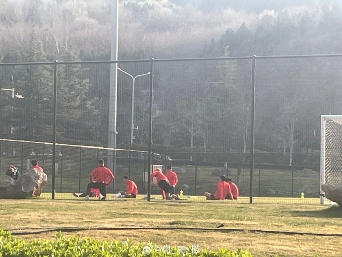 連續客場！博主：成都蓉城已抵達濟南備戰，周三將客戰泰山隊